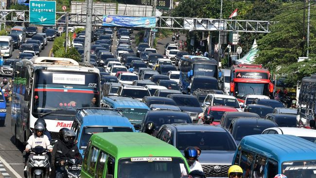 DPRD Bogor Mengkritik Kemacetan Mengerikan Selama 24 Jam di Puncak, Seorang Warga Meninggal Terjebak